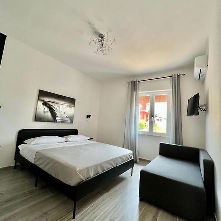 Domus Speranza Bed & Breakfast Fiumicino Bagian luar foto