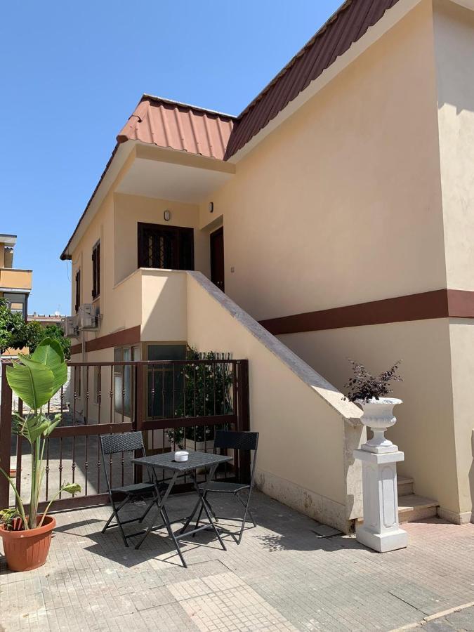 Domus Speranza Bed & Breakfast Fiumicino Bagian luar foto